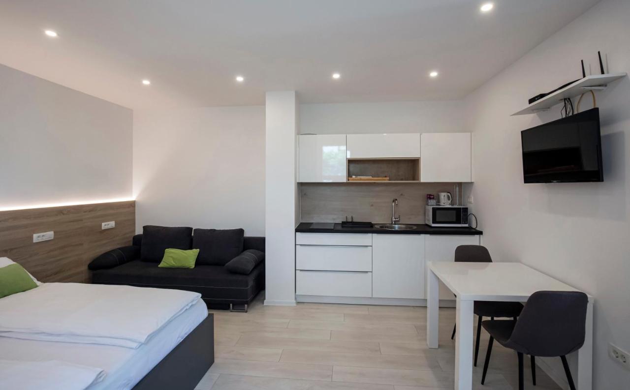 Apartments Vila Apolonia Ljubljana Eksteriør billede